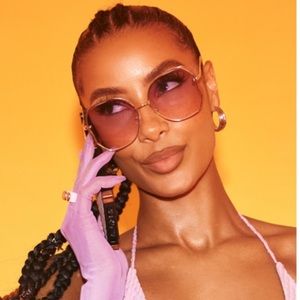 NWT PrettyLittleThing Blue Ombré Lens Outer Wire Frame Detail Oversized Sunglass